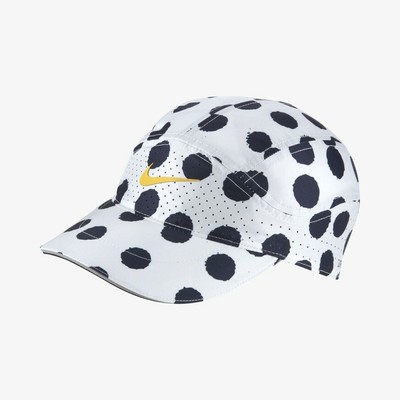 white nike running hat